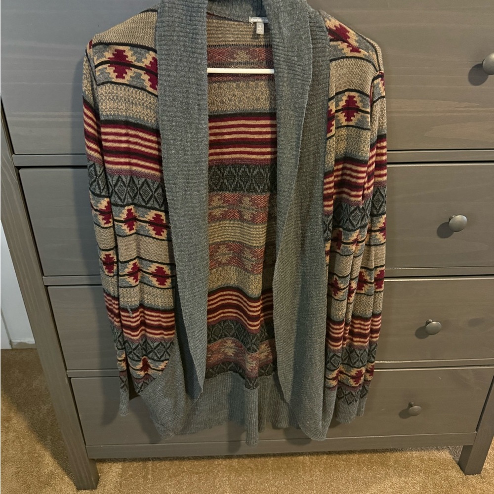 Charlotte Russe Multicolor Patterned Cardigan
